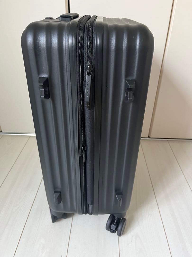 【新品・未使用】 シフレ　SKYLABOスーツケース