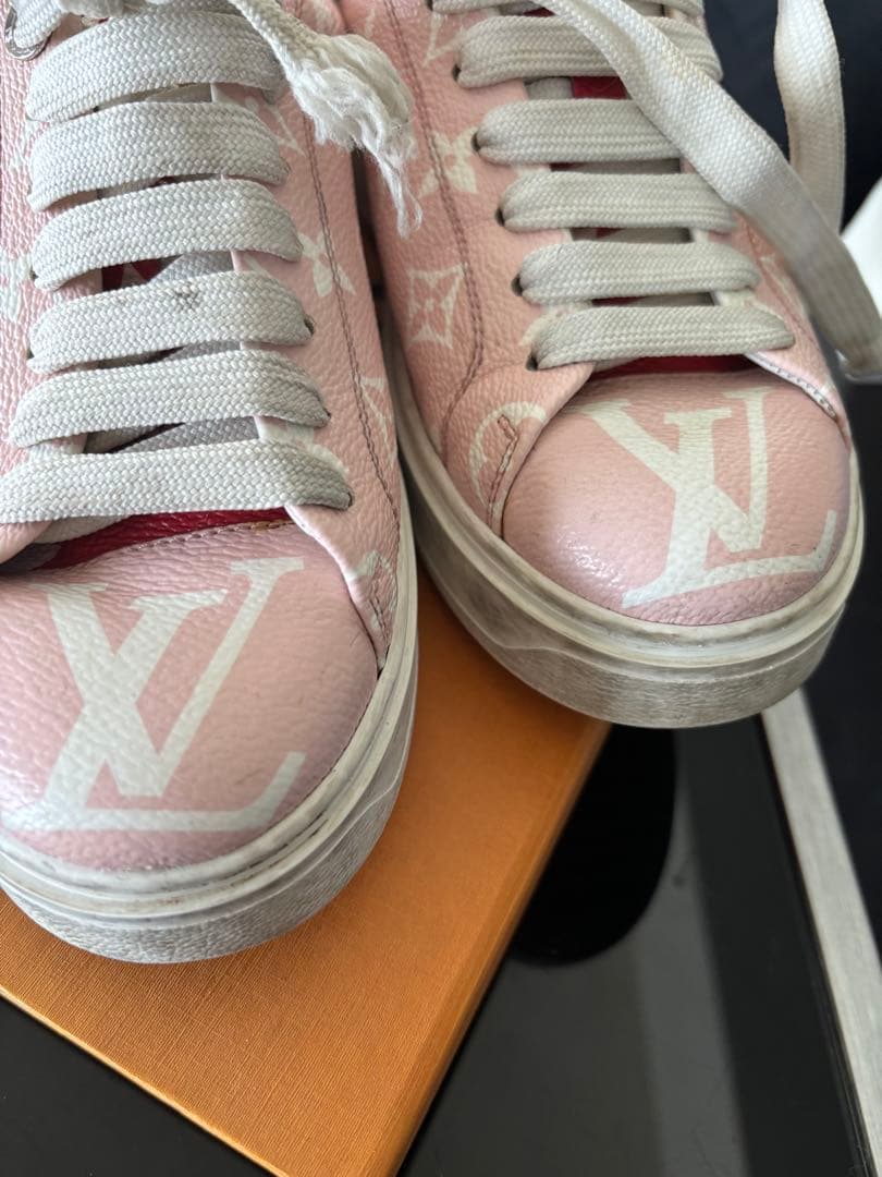 VUITTON スニーカー37