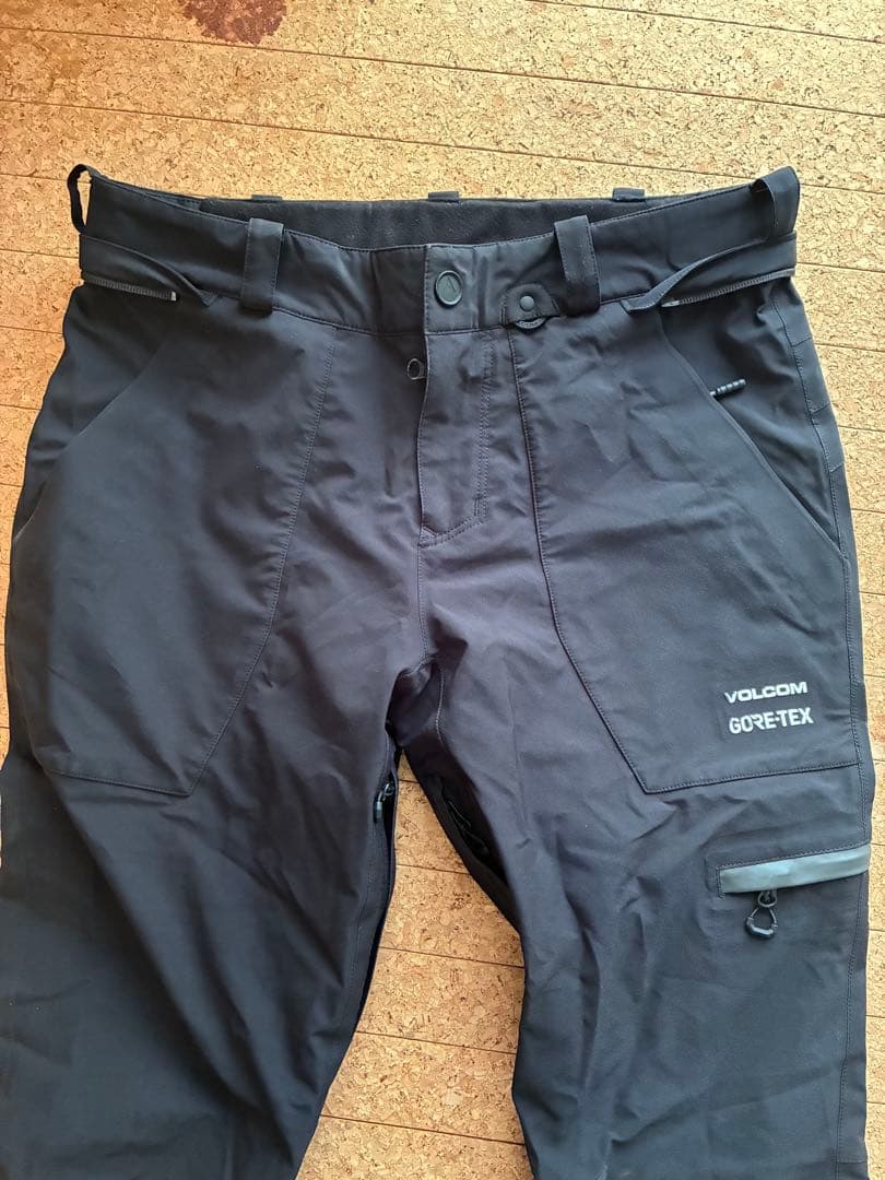 ※値下げ中　ボルコム スノボ ウェア ジャケット S GORE-TEX