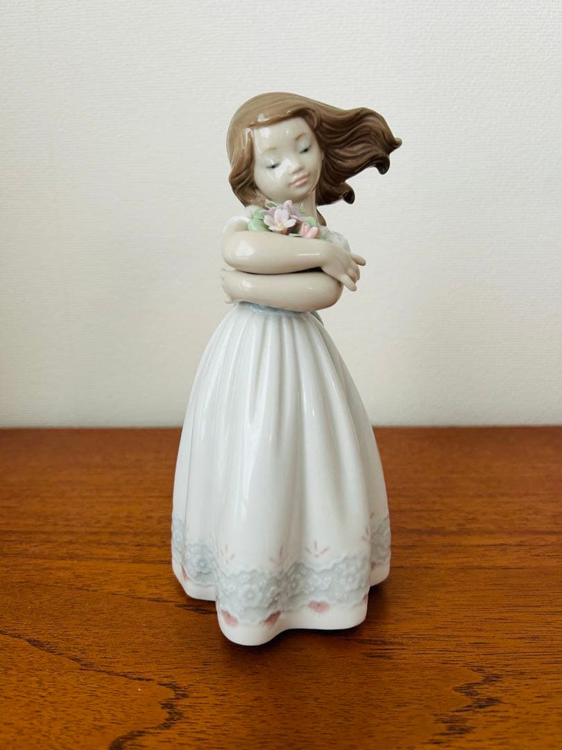 LLADROリヤドロ「さわやかな風」美品・箱無し