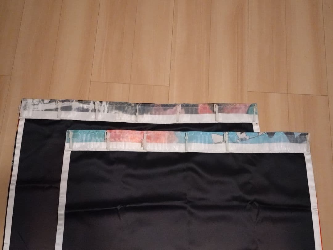 魔法少女まどか☆マギカ お菓子の魔女 アートプリントカーテン 2枚組