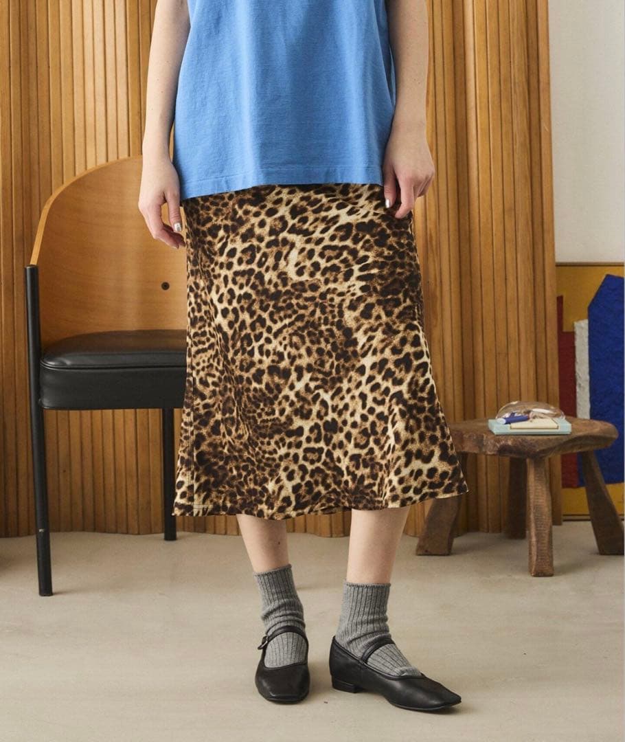 新品‼︎ Spick and Span オブラダLEOPARDPRNTSKIRT