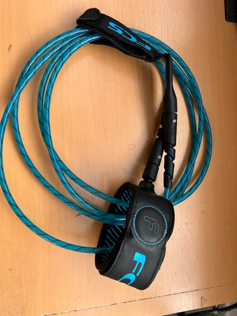 404 EMPIRE SUPサーフボード 9'0\" 赤色 フィン、パドル付き