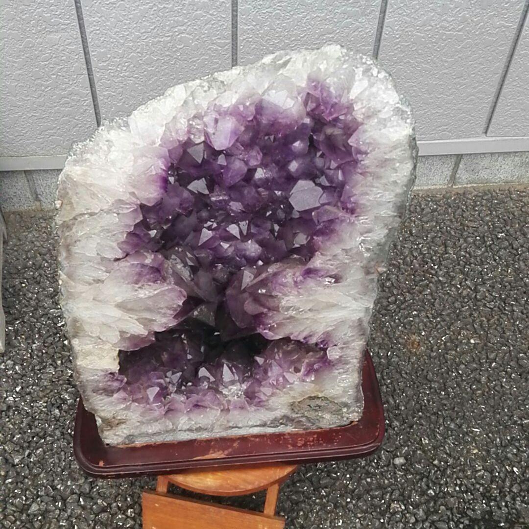 アメジスト30㎏（紫水晶）原石ドーム、金運、運勢アップ