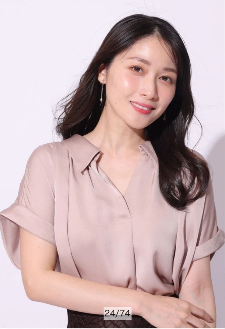 最終値下げ❣️新品、タグ付き❣️アプワイザーリッシェ　フロントチェーンブラウス