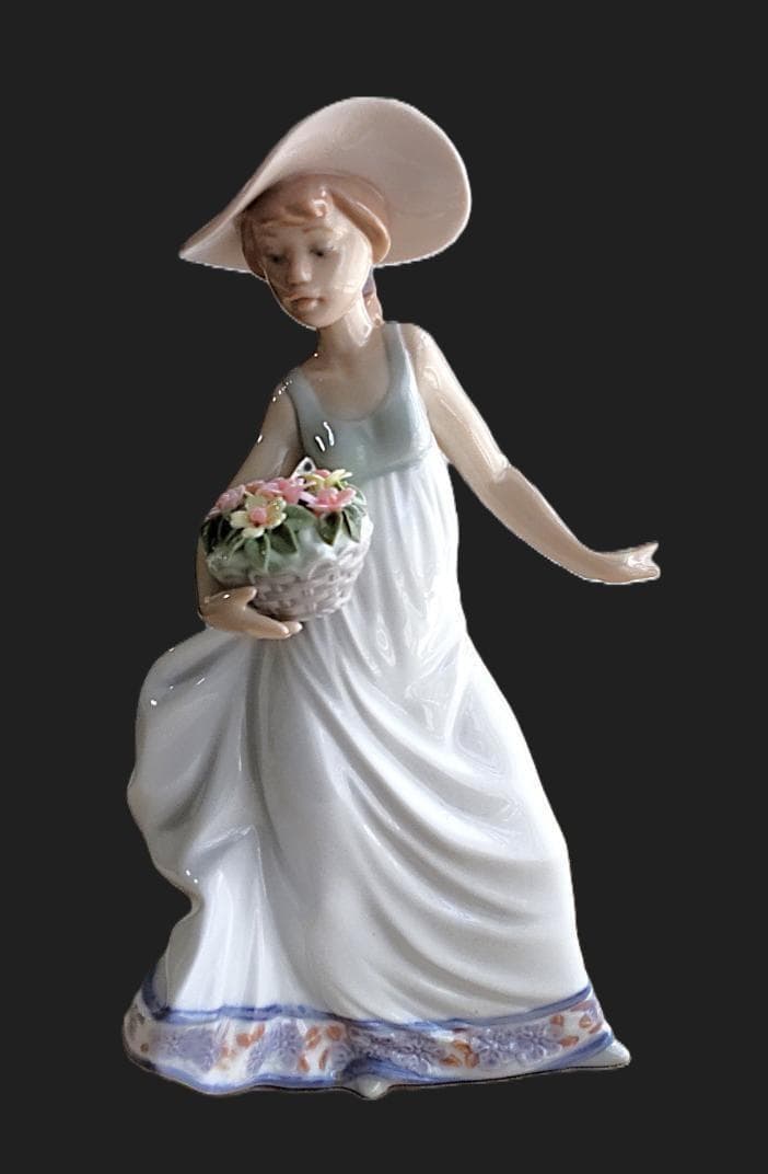 リヤドロ 春の花かご LLADRO 5790 人形フィギュリン 美品 箱あり