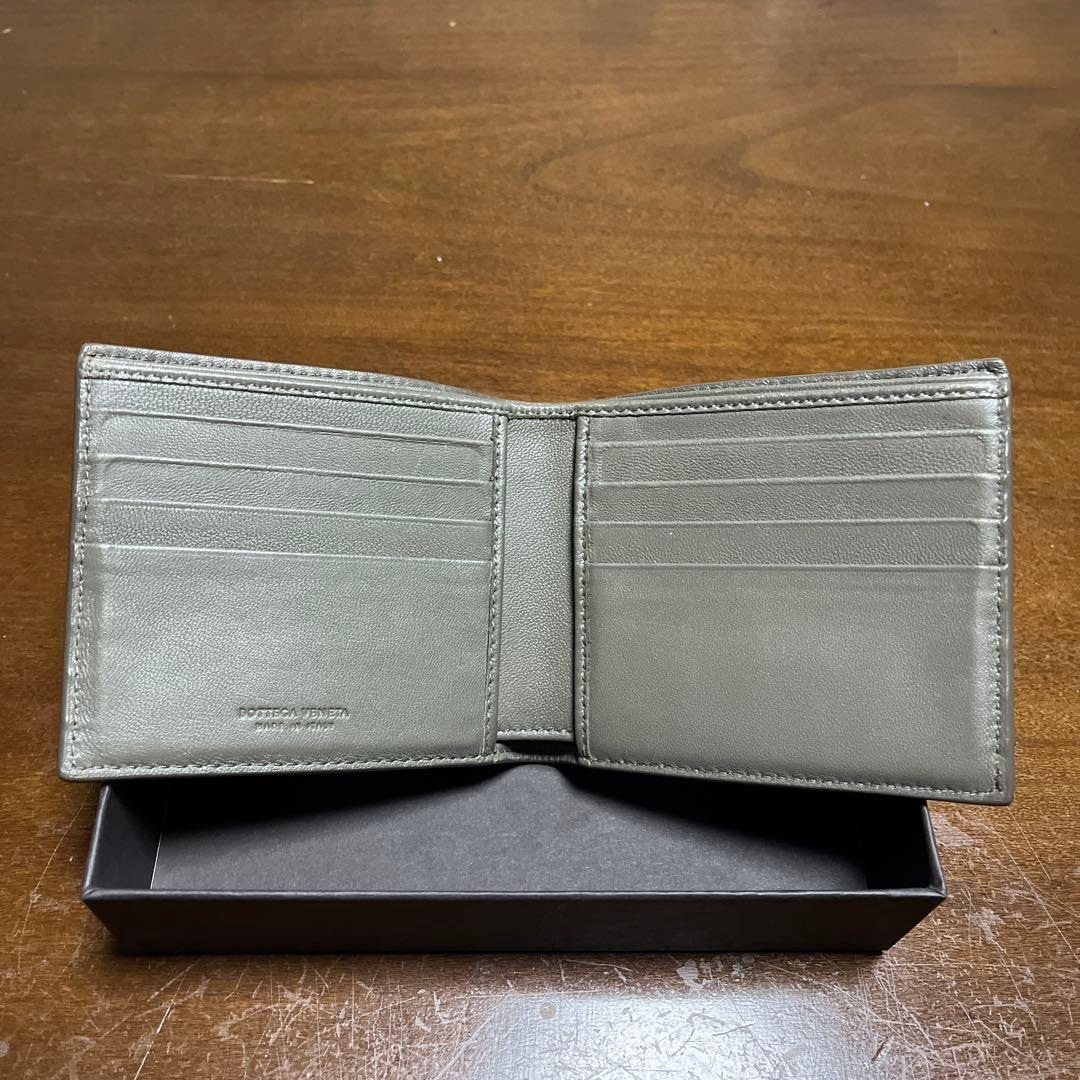 Bottega Veneta 二つ折り財布 美品です