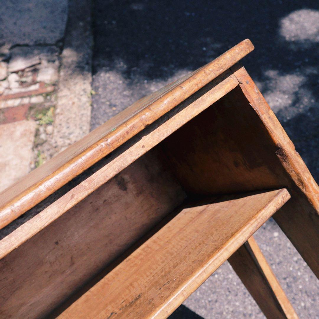 インド製　ビンテージ　木製デスク