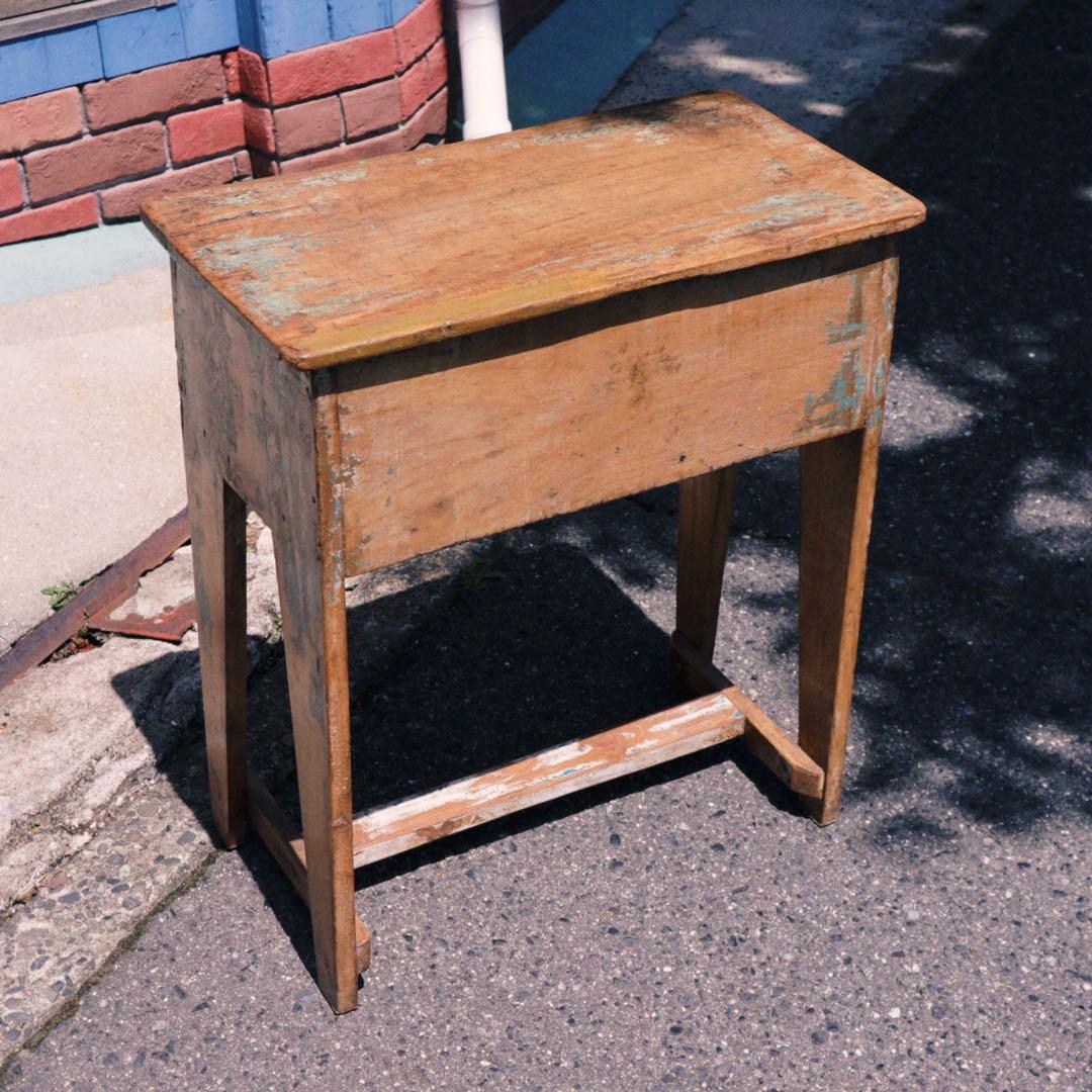 インド製　ビンテージ　木製デスク