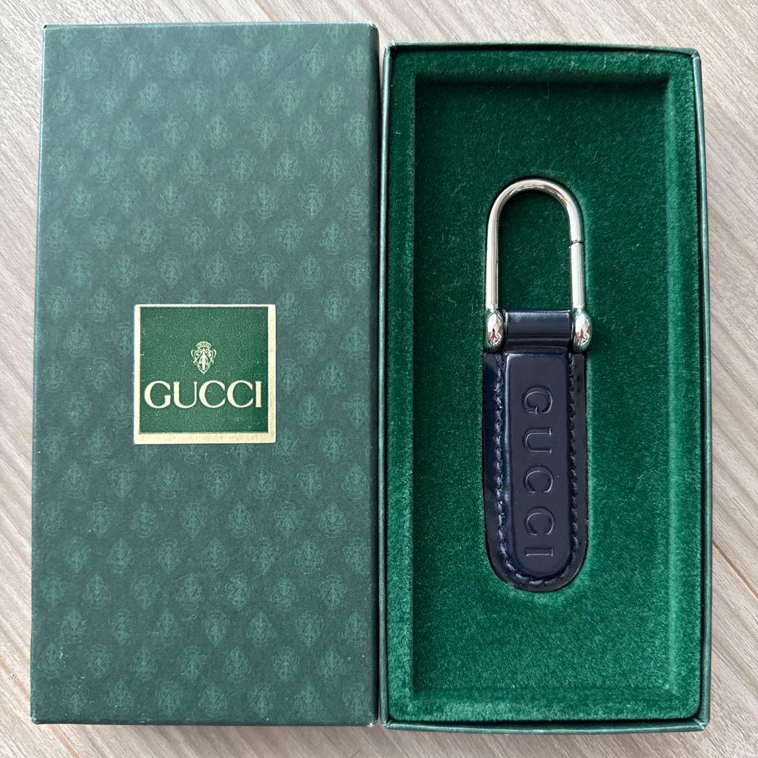GUCCI ネイビー レザー キーホルダー