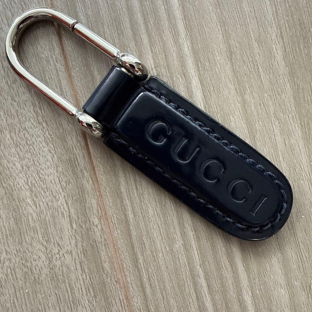 GUCCI ネイビー レザー キーホルダー