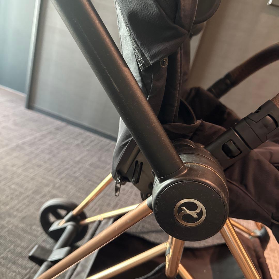応相談都内お届け：Cybex mios ブラック バギー