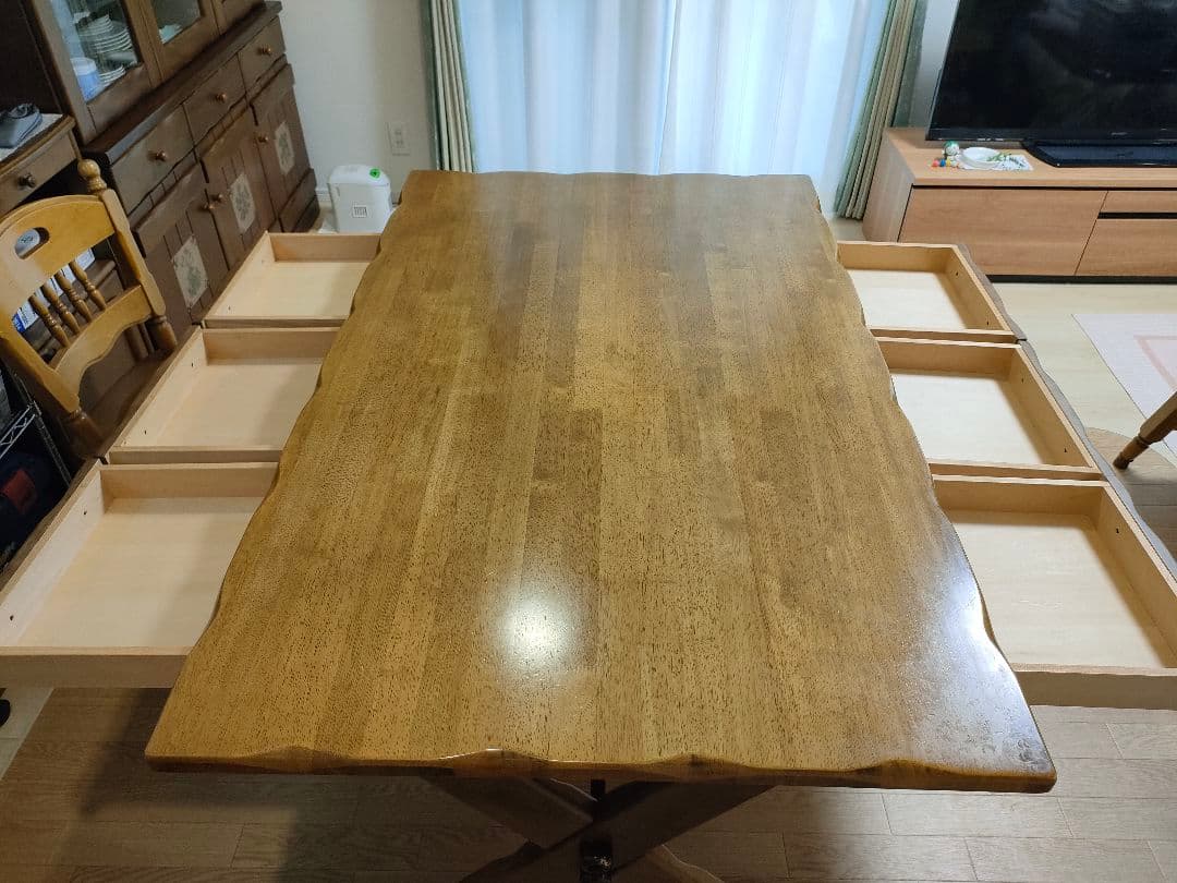 ダイニングテーブルセット　椅子4脚付き　ブラウン