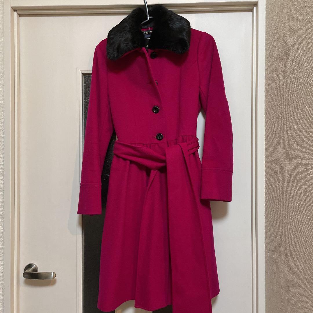 トゥービーバイアニエスベー　ロングコート