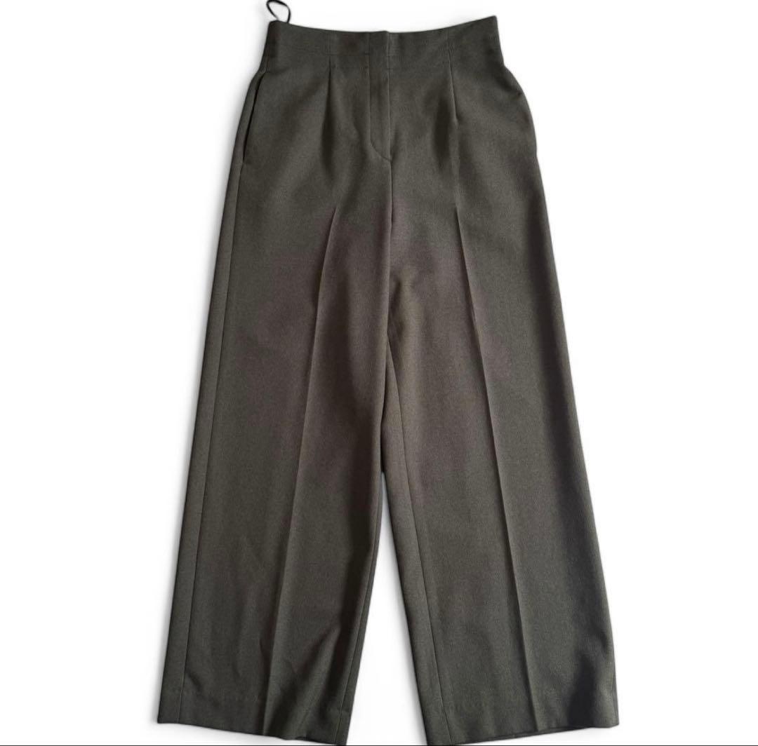 美品　ICB　Warm ette　スーツセットアップ　カーキ　L