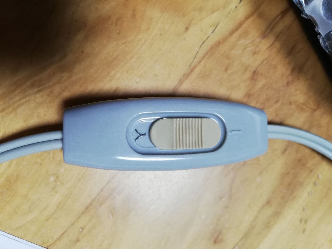 【新品!!】直径21cm　白磁ランプ(行灯)　かぼちゃ型