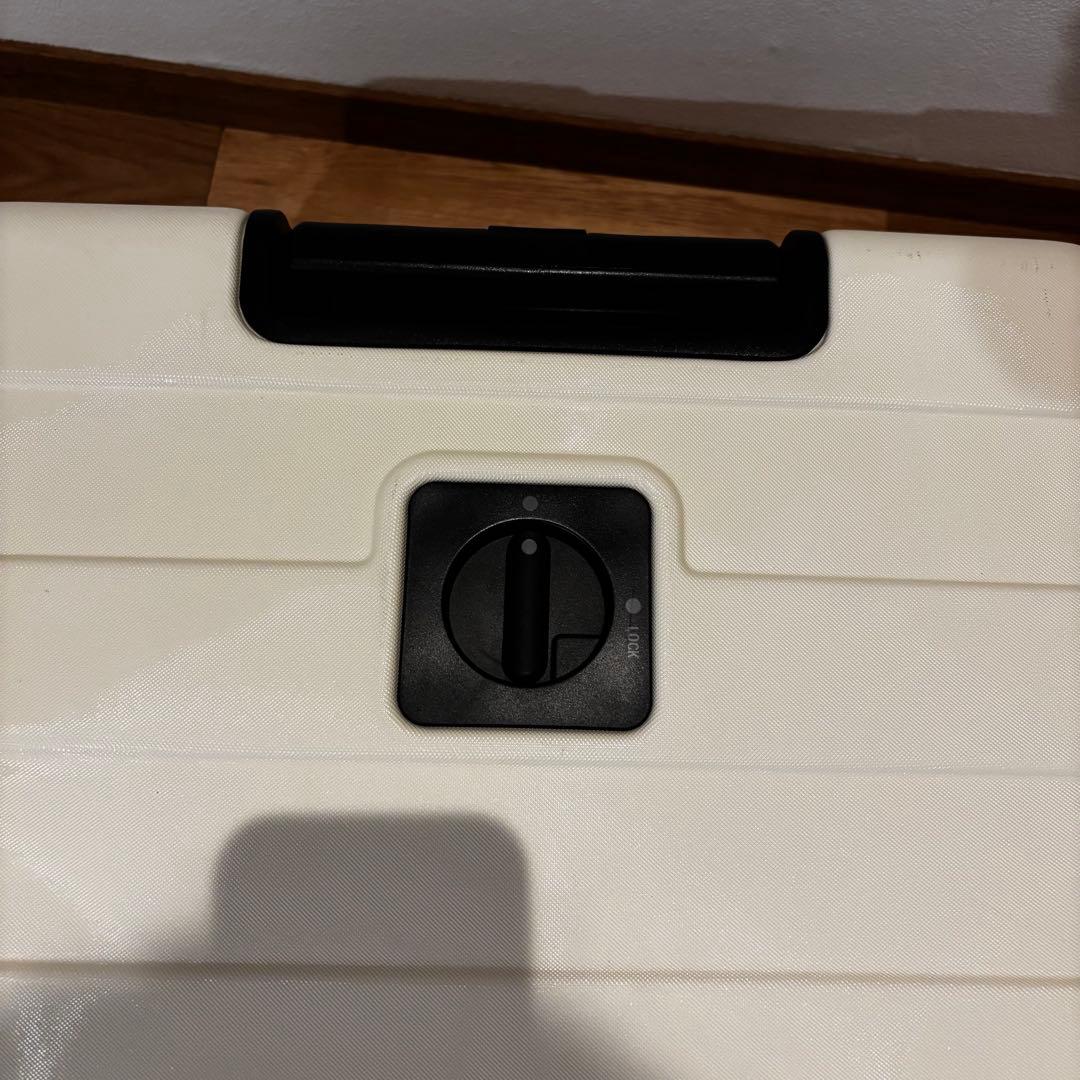 無印良品　ハードキャリー　大型(85L) 白　仕切り付き　取扱説明書付き