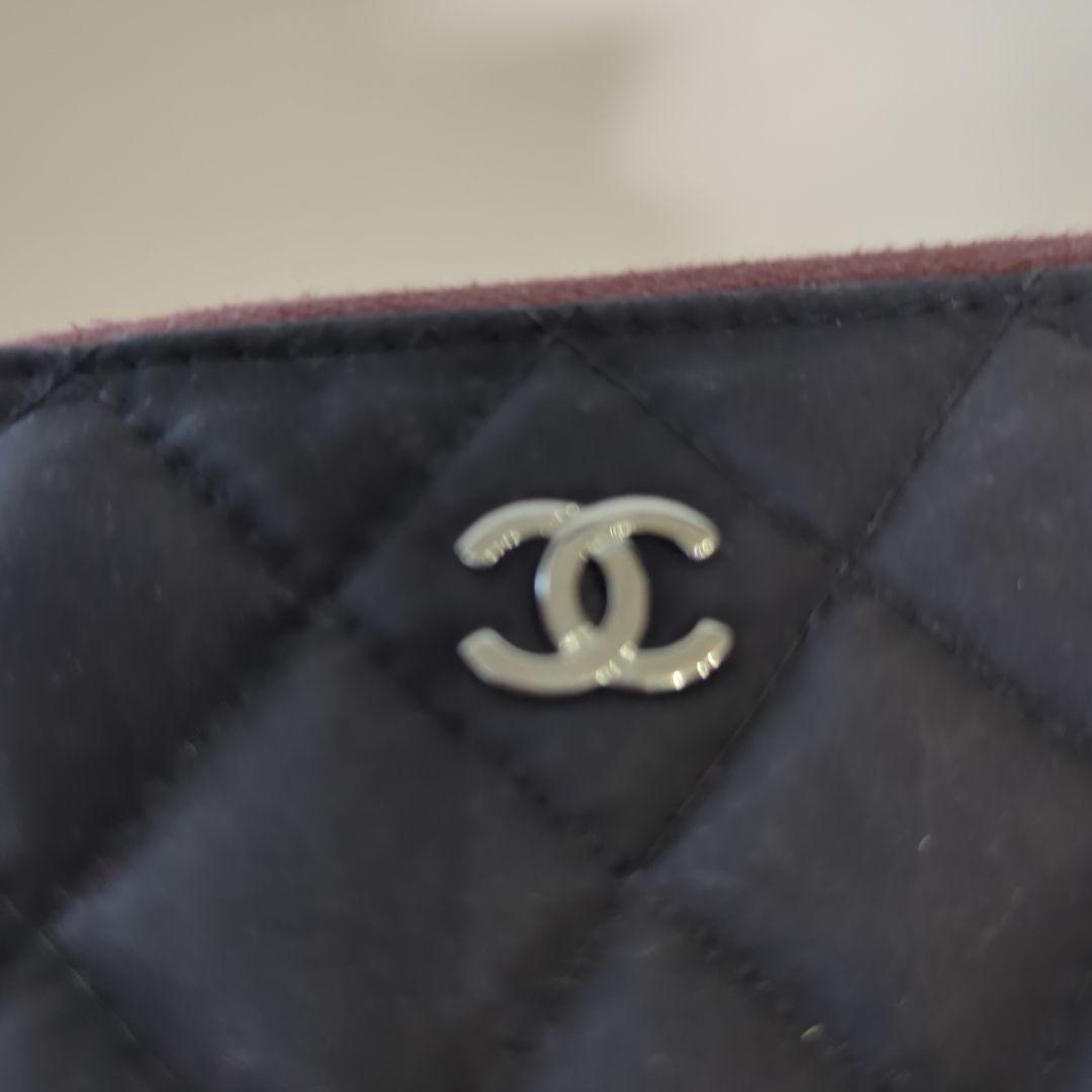 CHANEL 黒 キルティング ポーチ　ケース