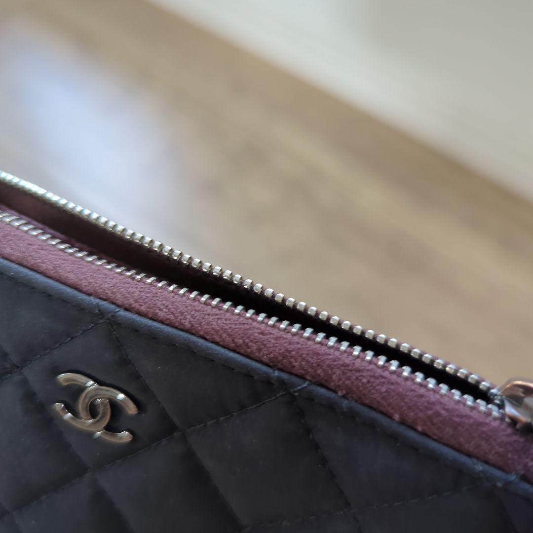 CHANEL 黒 キルティング ポーチ　ケース