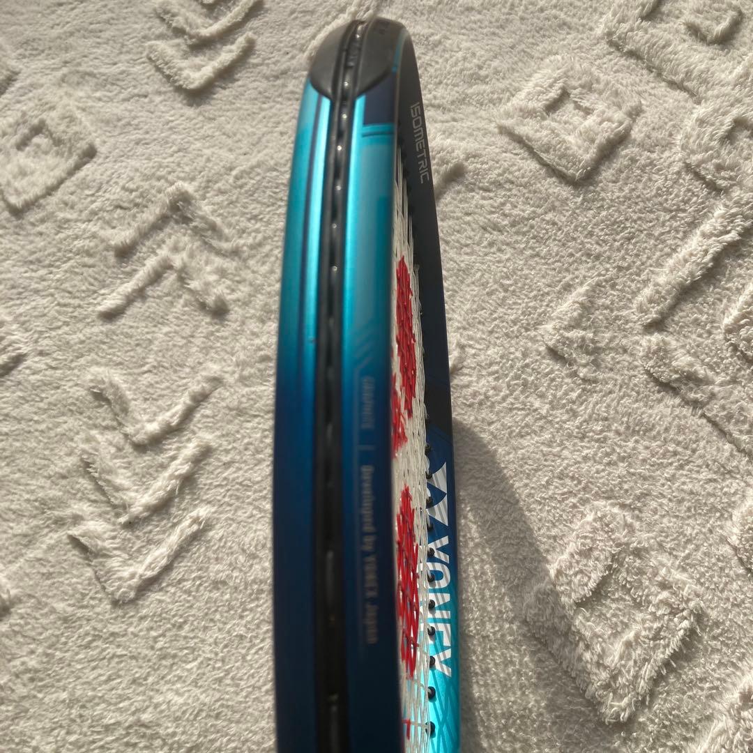 【美品】YONEX EZONE 100L スカイブルー G0