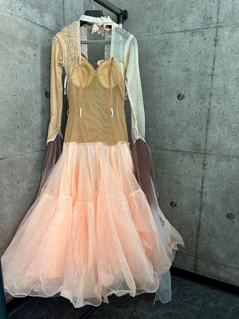社交ダンススカート デモ用ドレス　Ｓ〜M