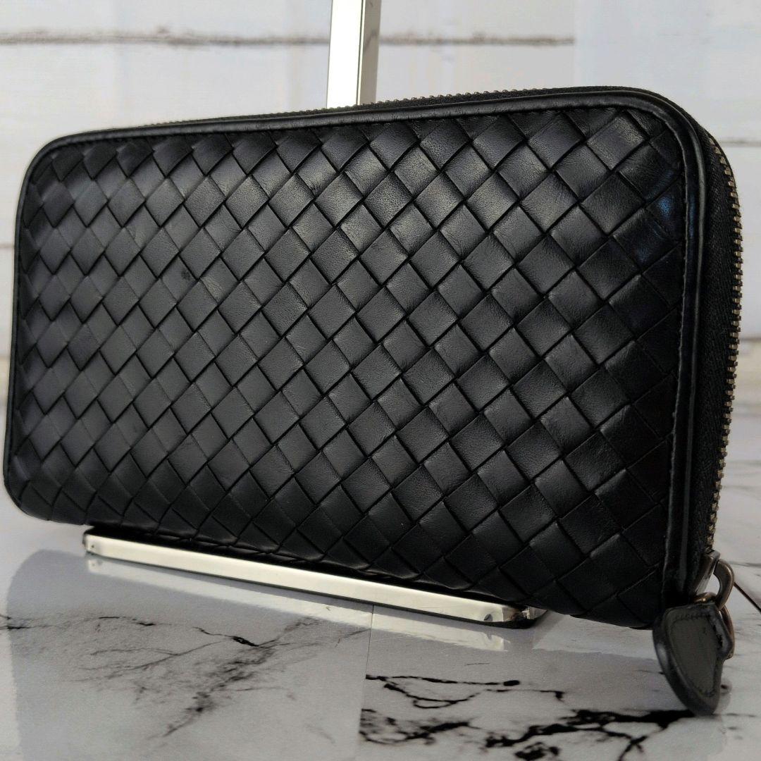 【極美品】ボッテガヴェネタ☆イントレチャート　ラウンドジップ　長財布　ブラック