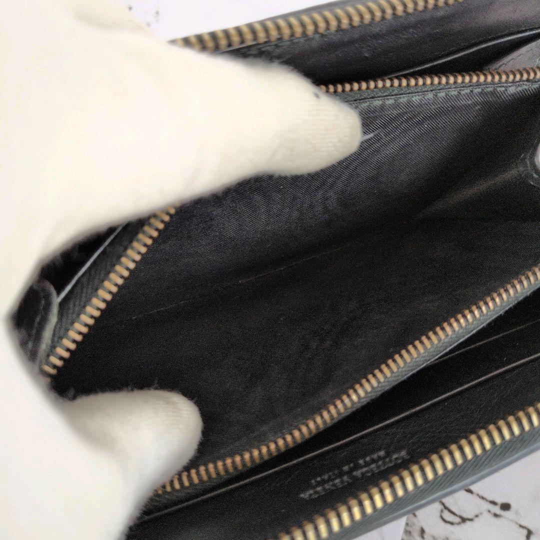 【極美品】ボッテガヴェネタ☆イントレチャート　ラウンドジップ　長財布　ブラック