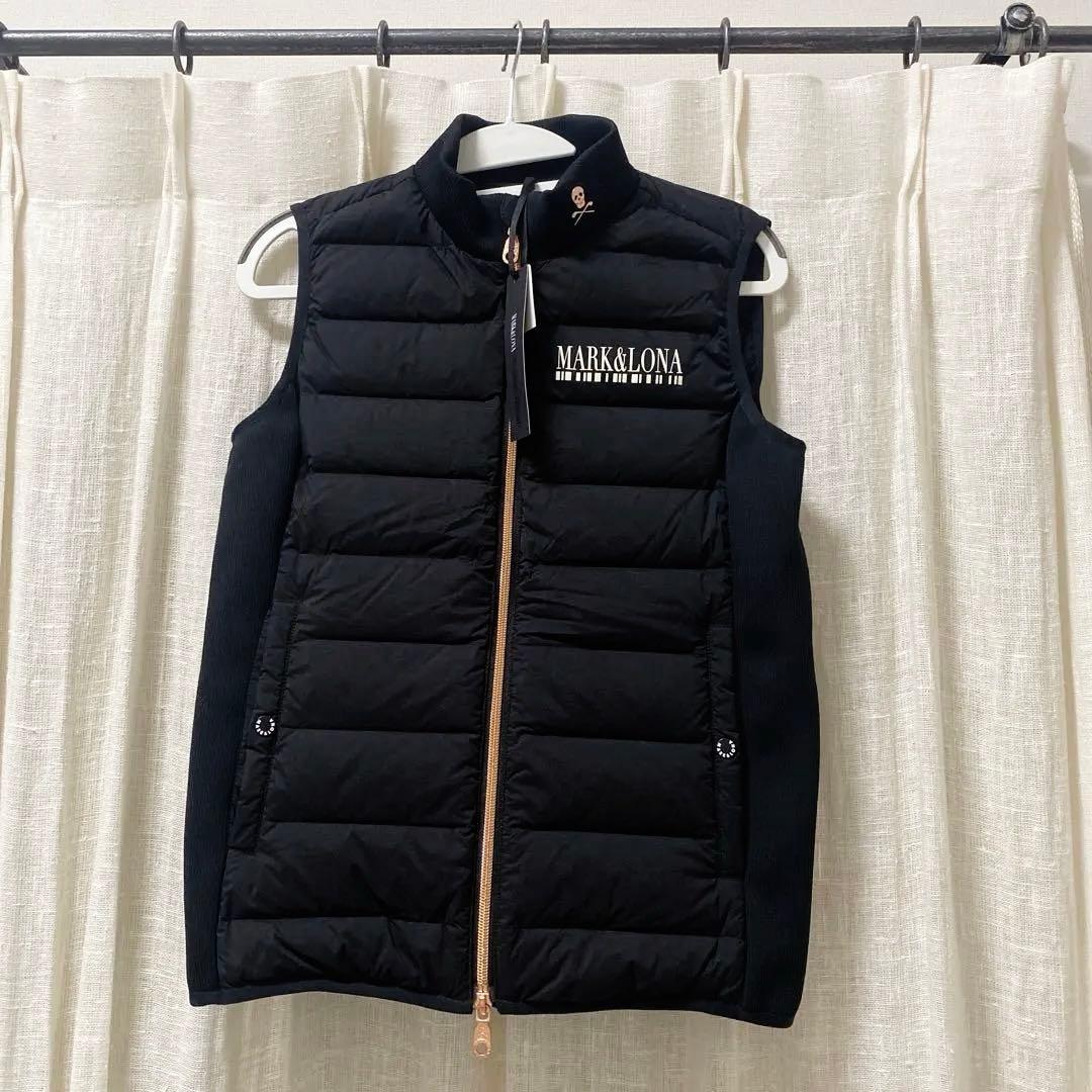 マークアンドロナコードシリーズダウンベスト