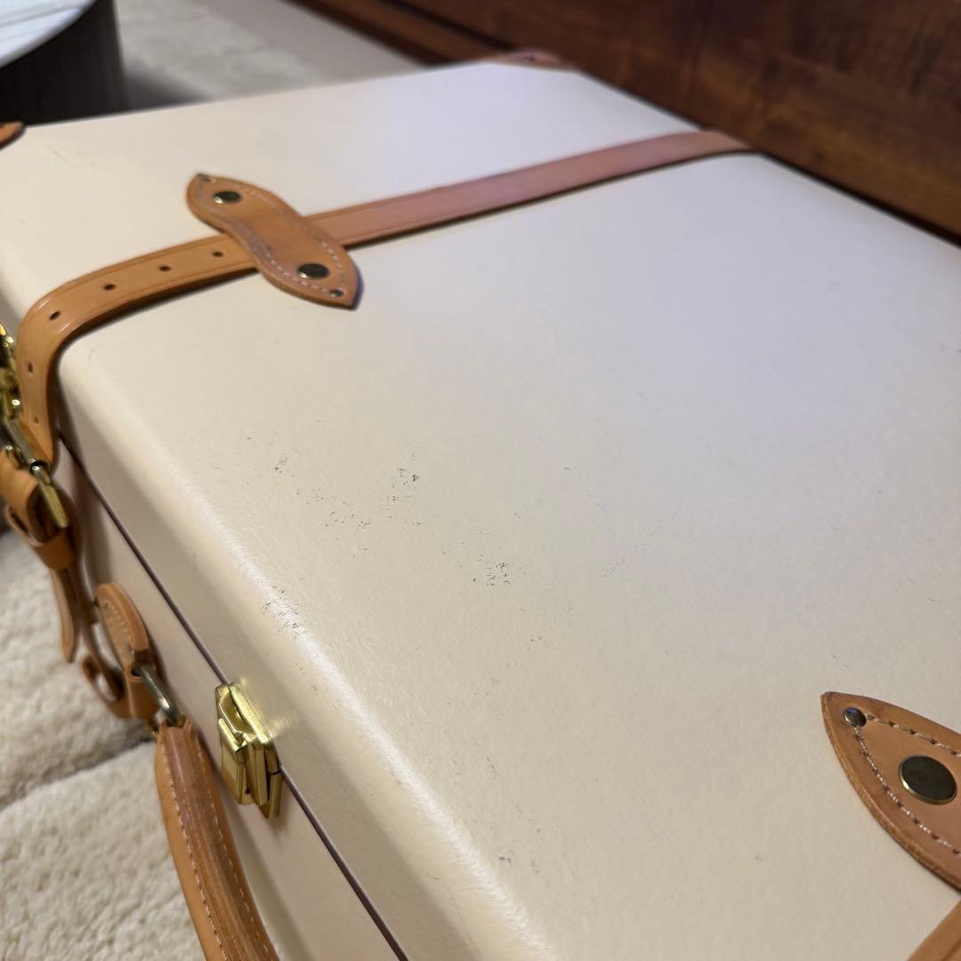 グローブトロッター　スーツケース