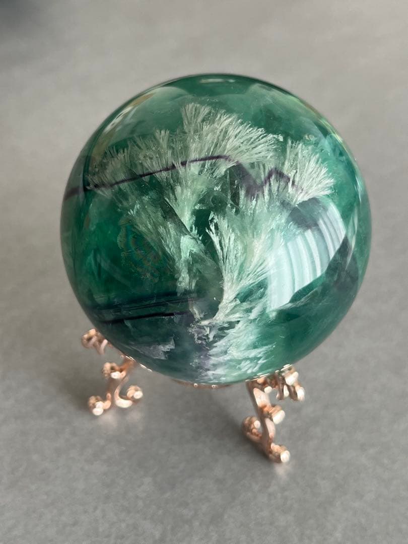 【高品質】フェザーフローライト　スフィア 6.4cm