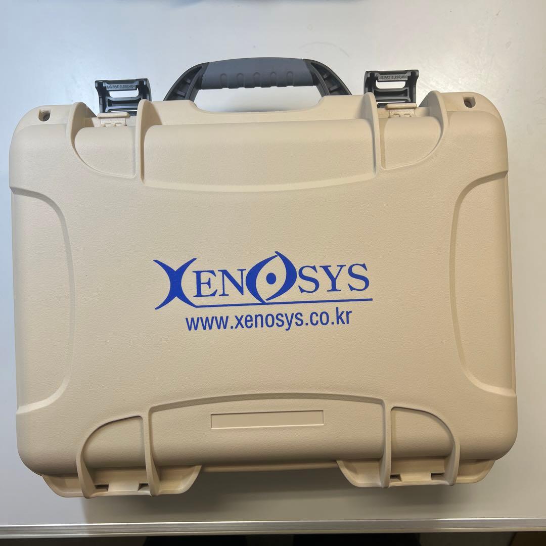 値下げ！Xenosys 廃盤！ゼノシス　ライト　ルーペ　ケース　美品