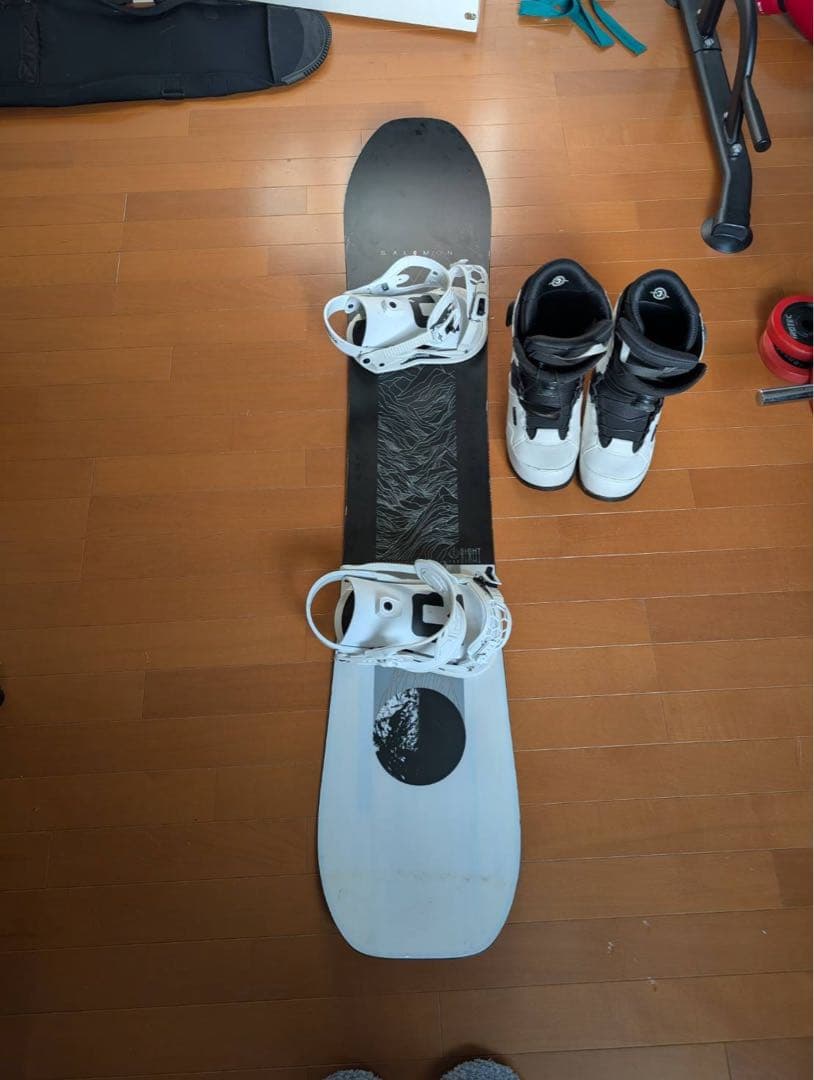 魚*郎様 スノーボード SALOMON板ユニオンビンディングDEELUXEブーツ