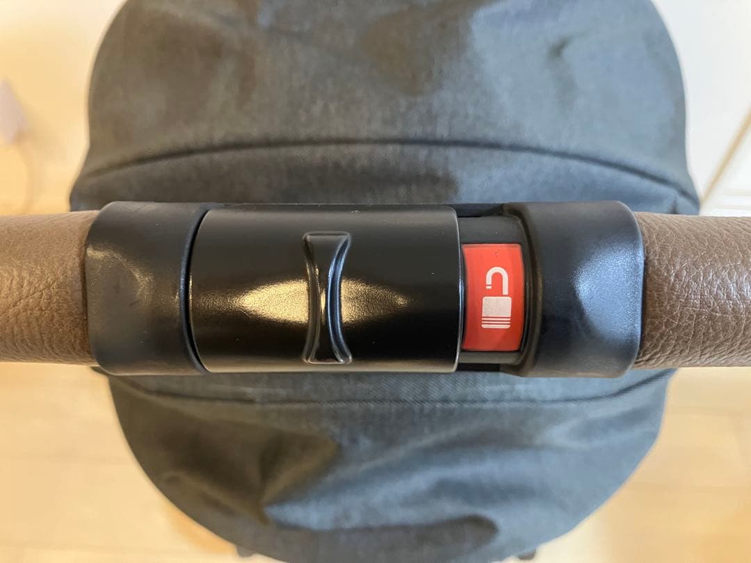 アップリカ　ラクーナクッションAE / グレー