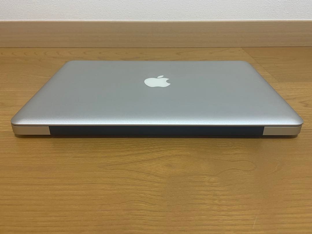【美品】【初期化済】Macbook pro 13inch mid 2012