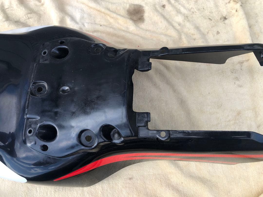 HONDA NSR80 リアカウル （シートセット）