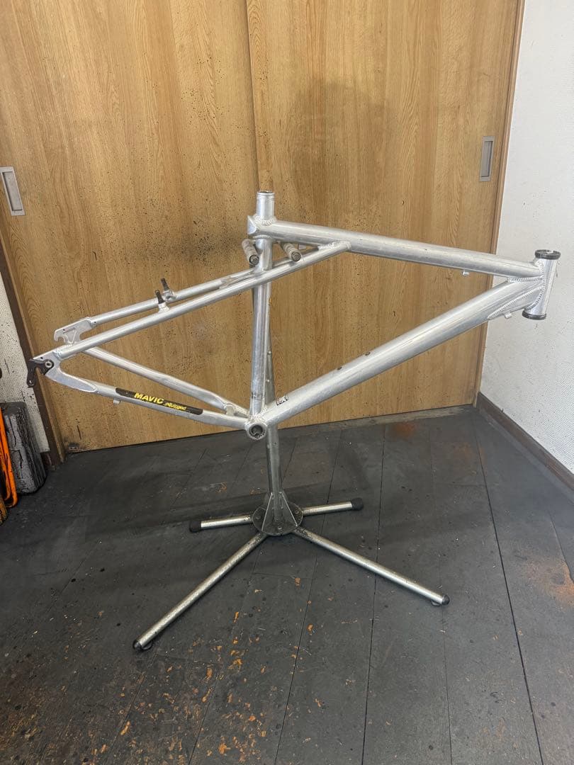 中古 マウンテンバイク　26インチ用　アルミフレーム GT allterra