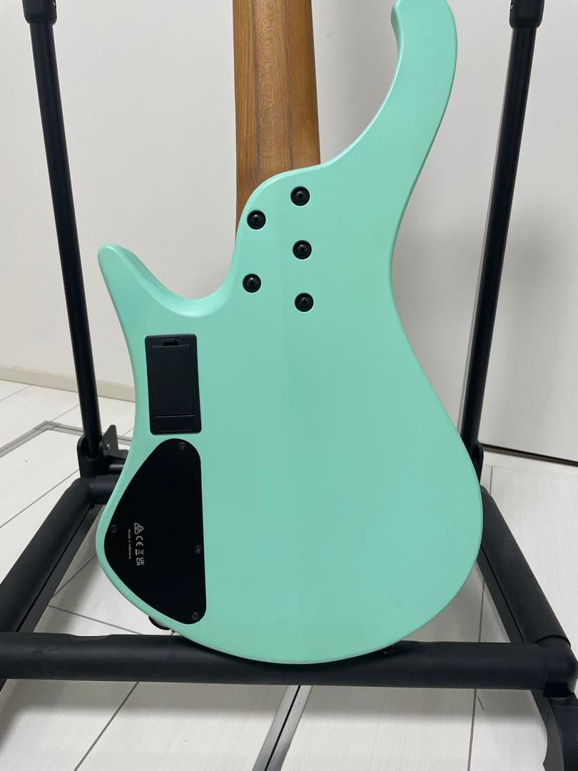 ベース IBANEZ EHB1005MS-SFM