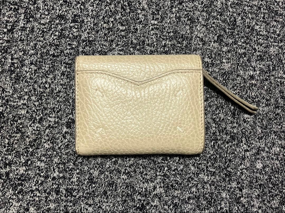 Maison Margiela 皮　三つ折り財布　ベージュ