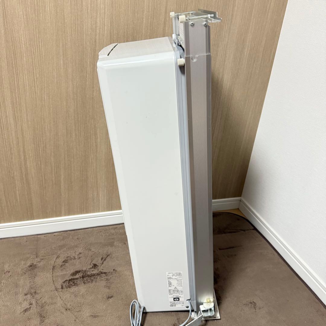 CORONA コロナ　ルームエアコン　ウインド形冷房専用　CW-F1623R
