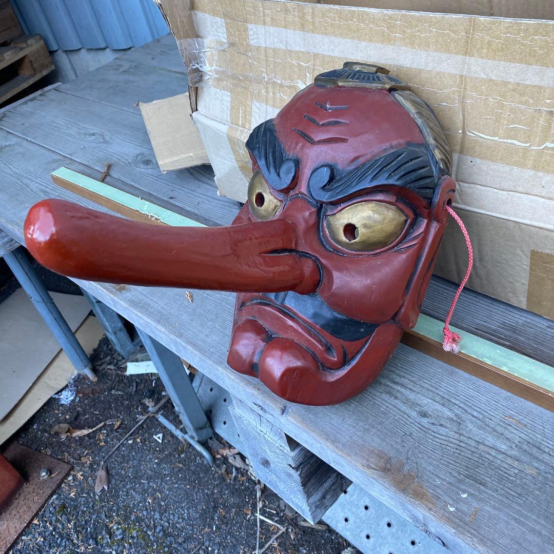 天狗 お面 木彫り　幅20cmＸ奥行30cmＸ高さ29cm