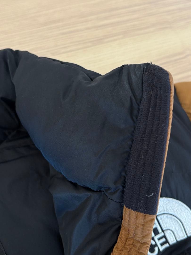 【クリーニング済】ザ・ノースフェイス　ヌプシジャケット