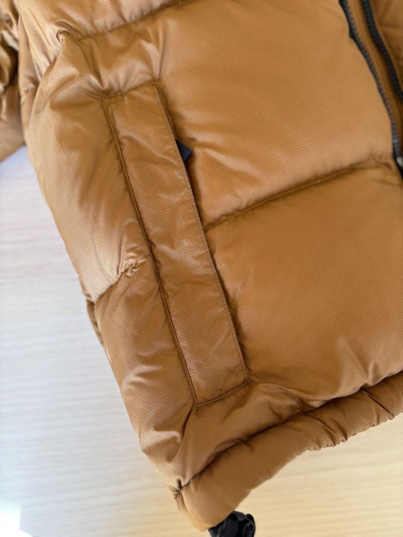 【クリーニング済】ザ・ノースフェイス　ヌプシジャケット