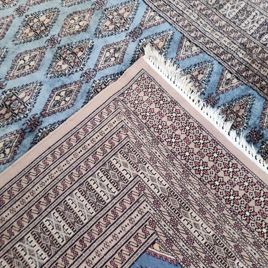 パキスタン絨毯