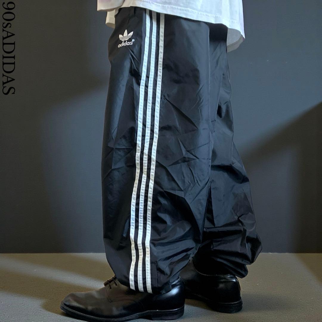 美品90s極太 old adidas 万国旗タグ バギーナイロントラックパンツ