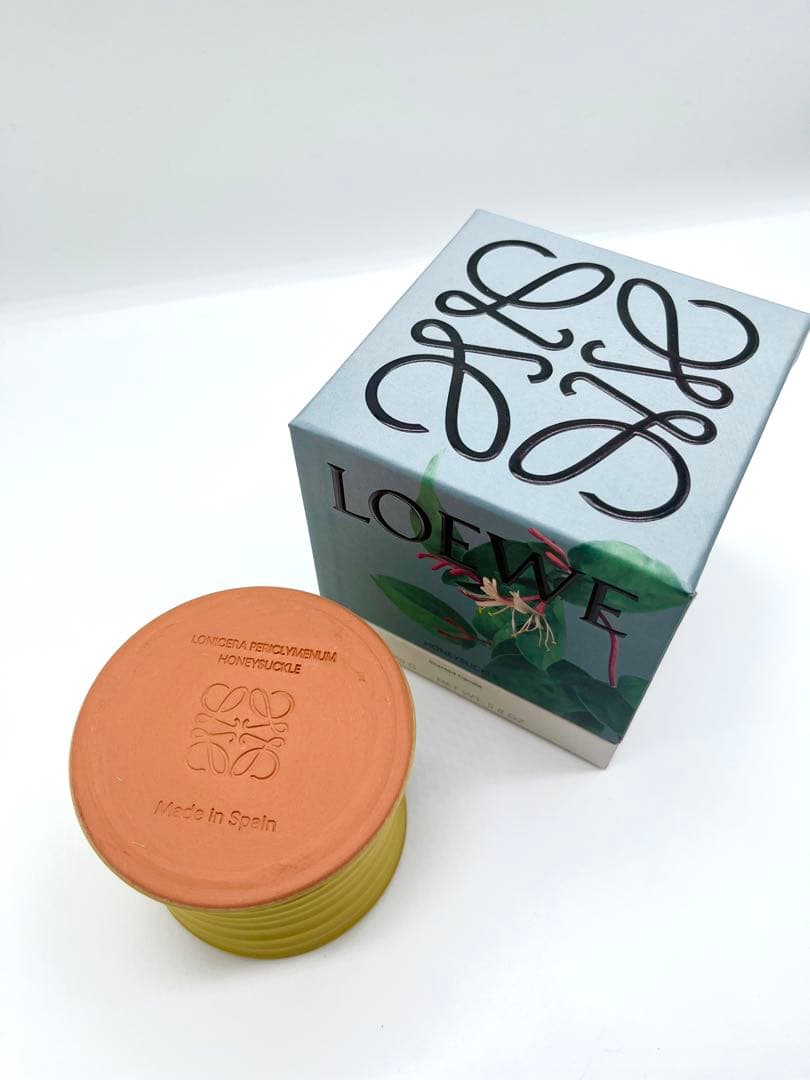 【大人気】LOEWE ロエベ  ハニーサックル　キャンドル アロマ