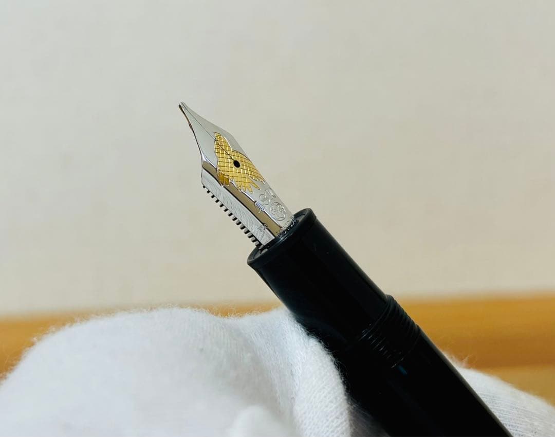 MONTBLANC モンブラン 万年筆 カラヤン