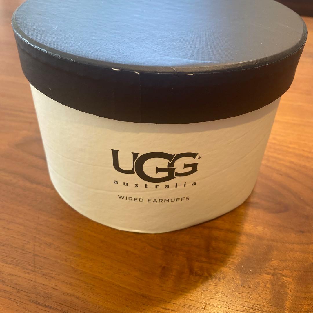 【⭐︎ほ〜ちゃん⭐︎様】UGG イヤーマフ　箱なし