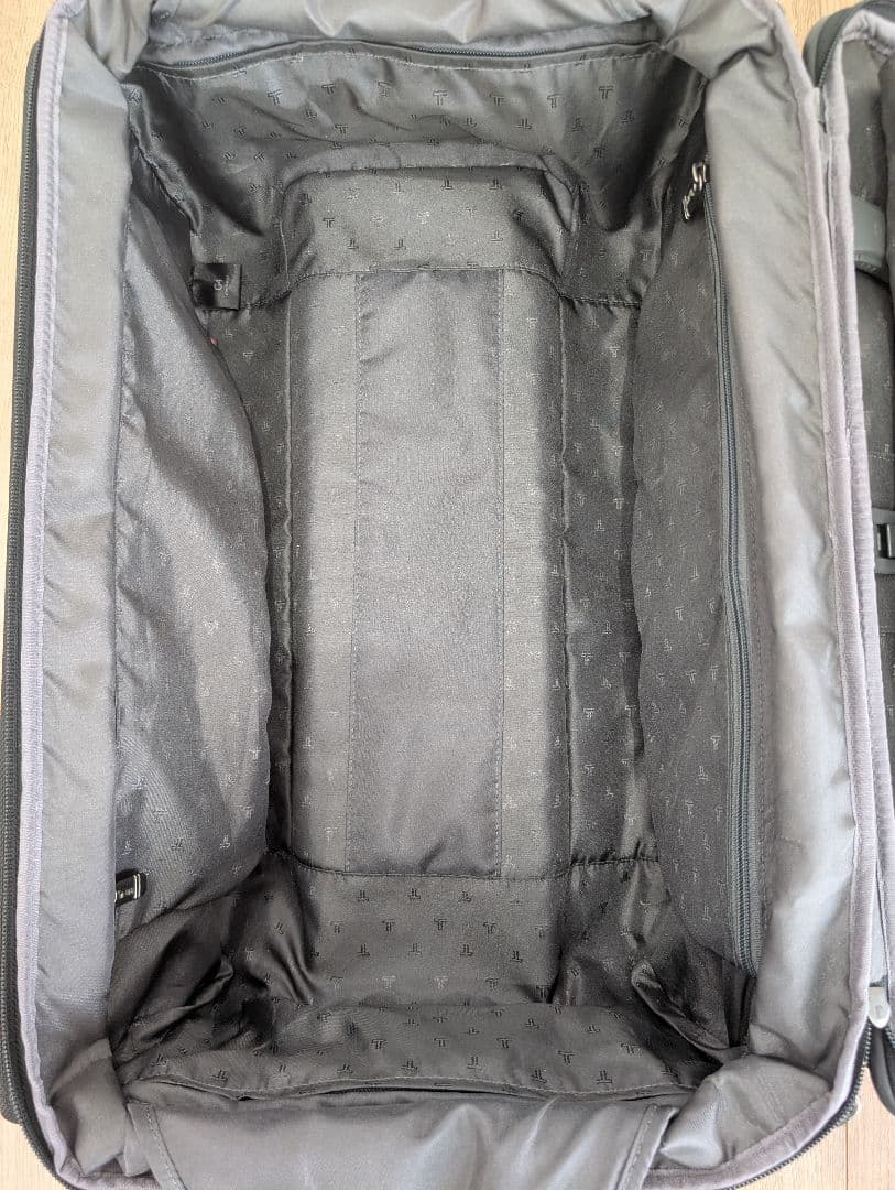 TUMIトゥミ キャリーケース ブラック 二輪キャスター 22020D4 出張