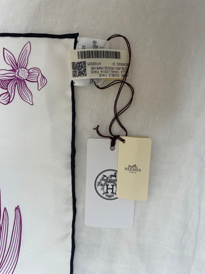 新品未使用HERMESカレ90ダブルフェイス
