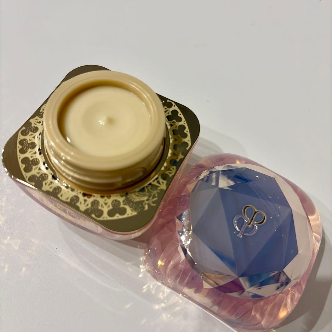 クレ・ド・ポー ボーテ ラクレーム30g(未使用)